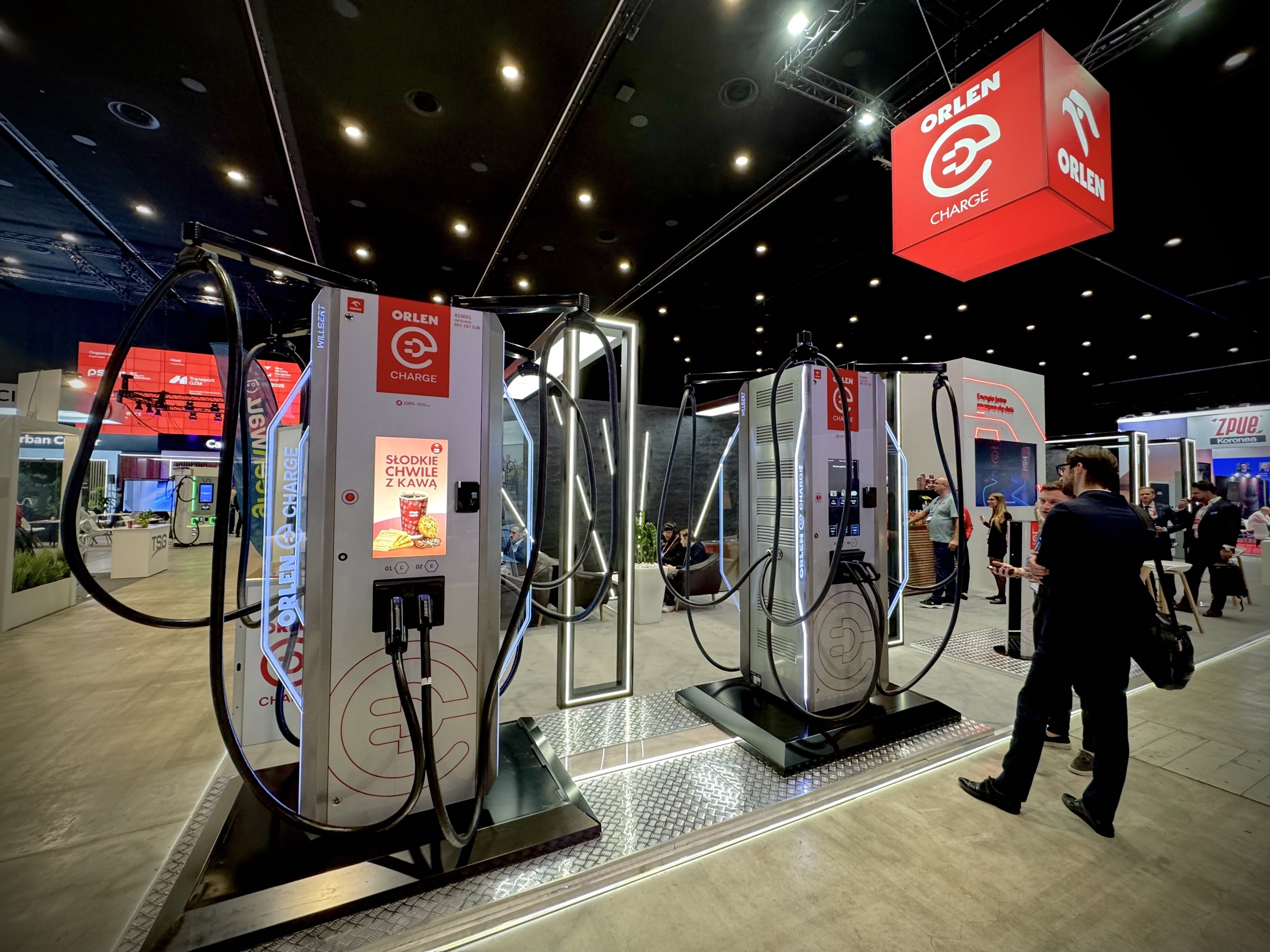 ORLEN Charge station with multiple Amber II units deployed